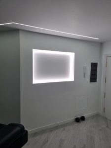Luz indirecta para cuadros o trofeos